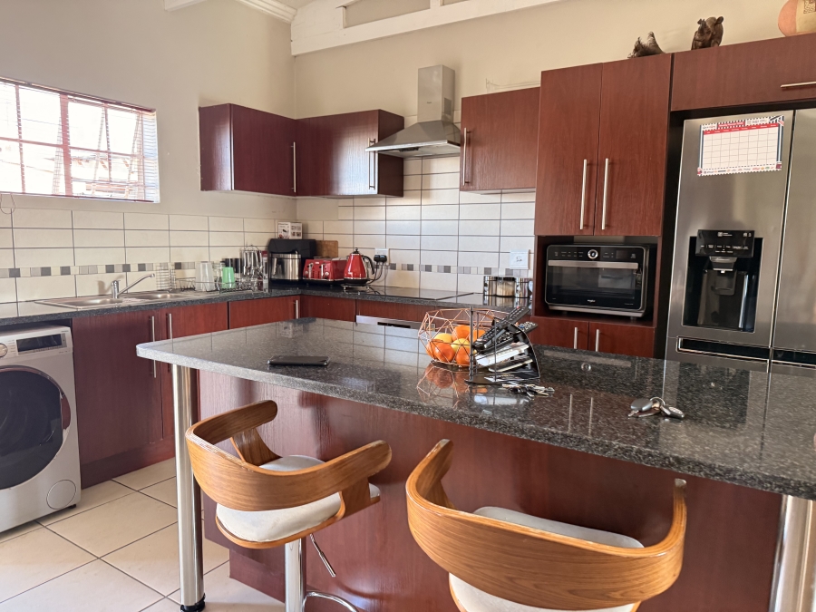 3 Bedroom Property for Sale in Waterval East North West